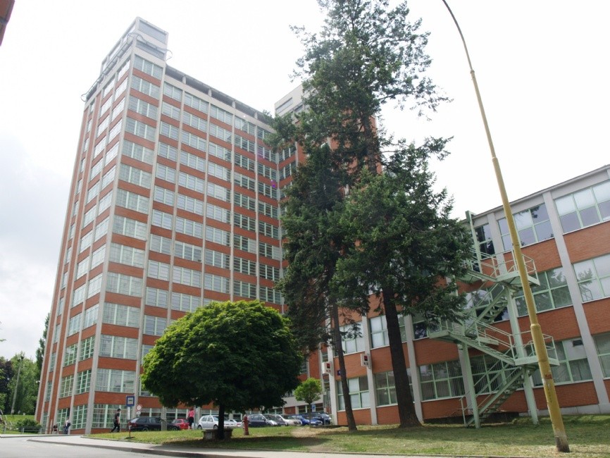 21--budova---foto---l--fabian.jpg