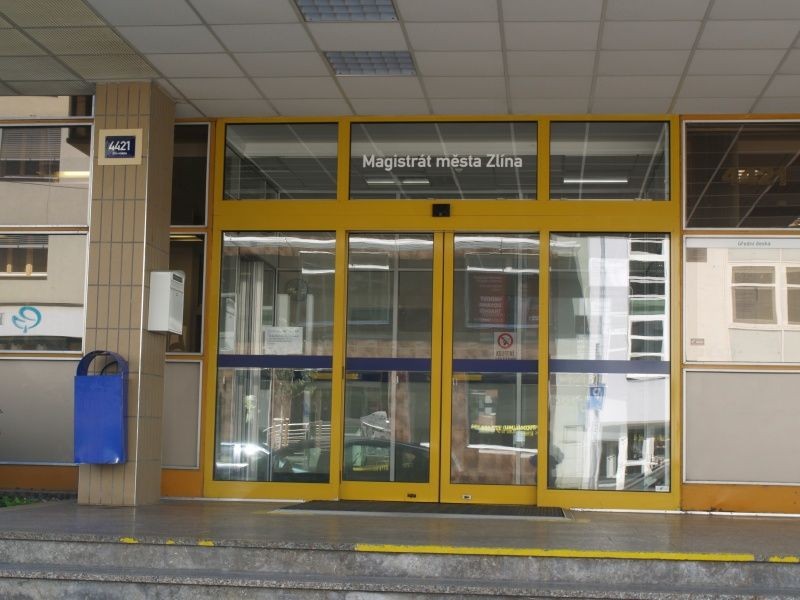 Odbor živnostenský sídlí na ulici Zarámí
