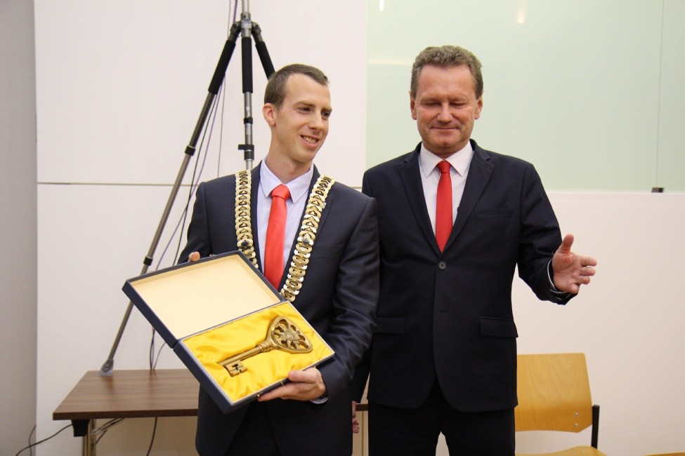 Jiří Korec (vlevo) a jeho předchůdce Miroslav Adámek