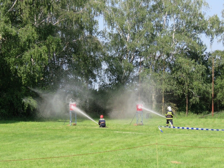Hasičská soutěž. Foto: Jiří Knedla