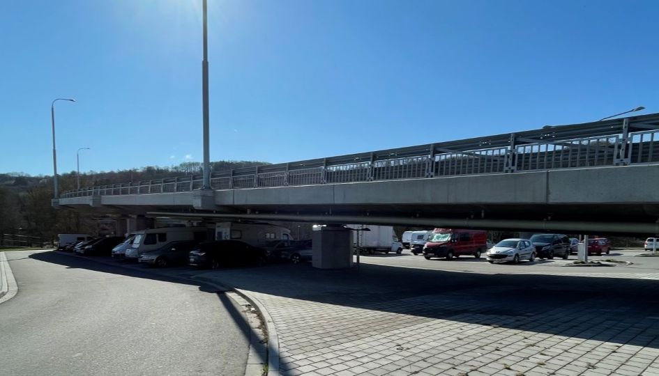 Město Zlín zpřísňuje režim na parkovišti P+R Příluky, uzavřeno bude pro obytné vozy a přívěsy