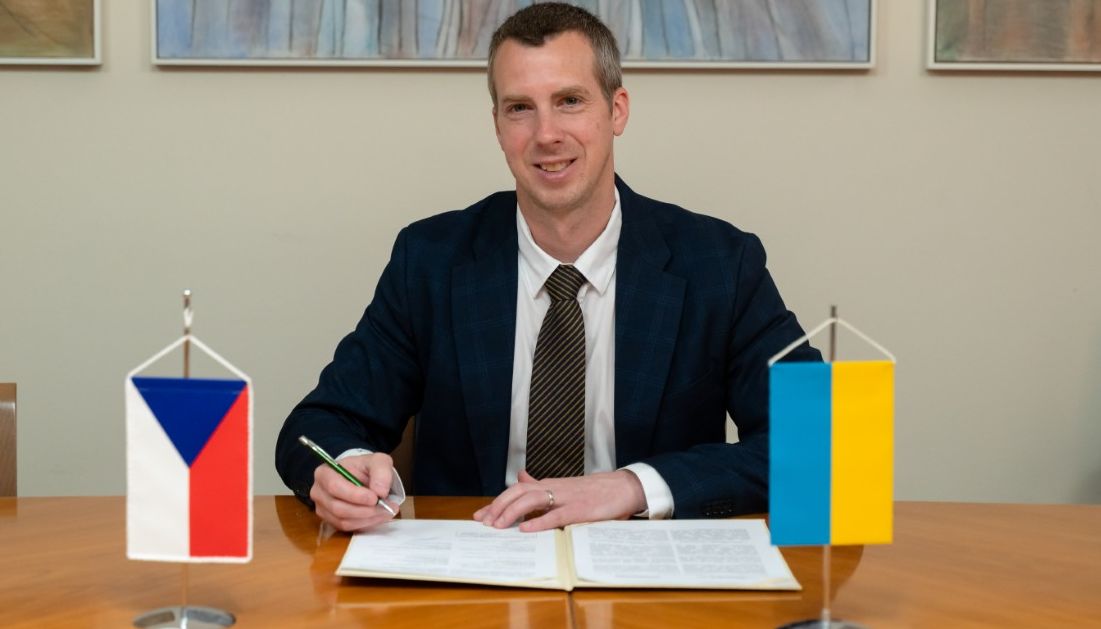 Zlín a ukrajinský Kryvyi Rih uzavřely spolupráci. Memorandum podepsali primátoři online