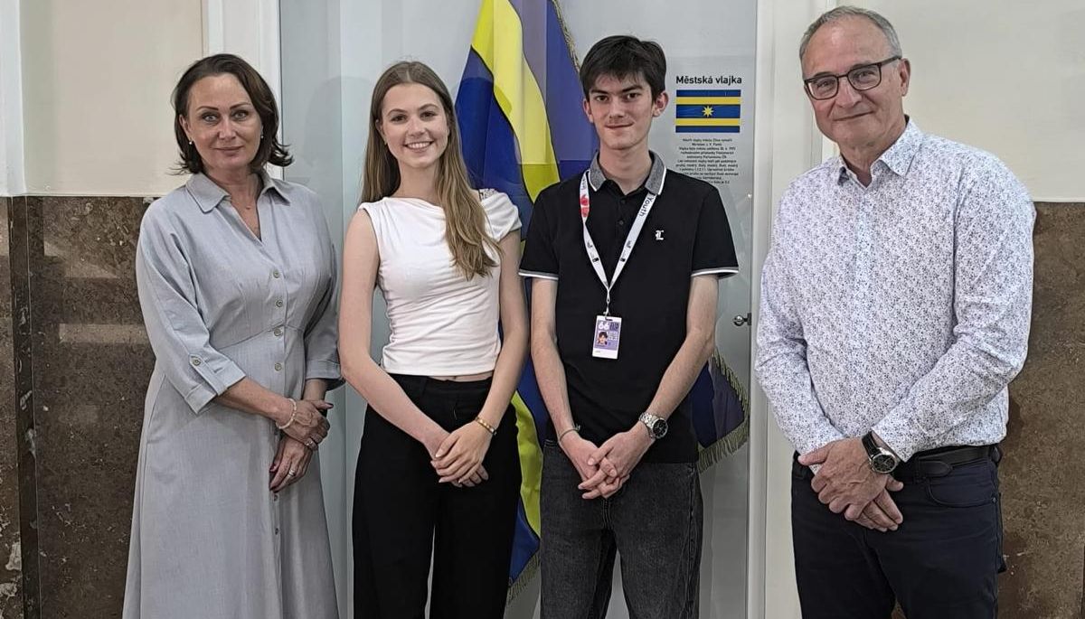 Studenti z partnerských měst Zlína zasedli v porotě filmového festivalu. Navštívili i radnici