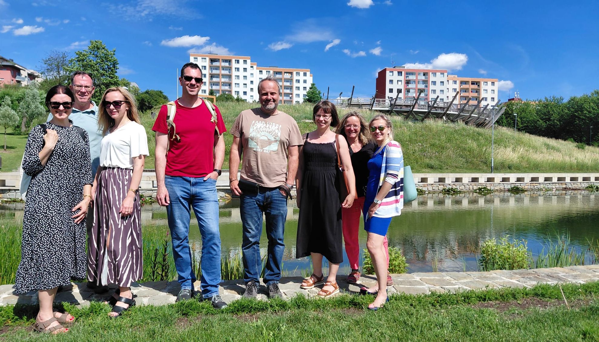 Zlín hledá nové cesty k odolnější městské zeleni. Pomáhají mu odborníci z Maďarska a Litvy