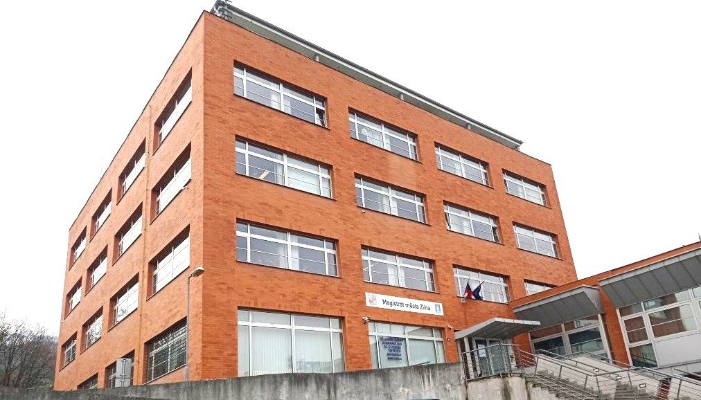 UPOZORNĚNÍ: pracoviště magistrátu v ulici L. Váchy budou 11. srpna 2026 uzavřena