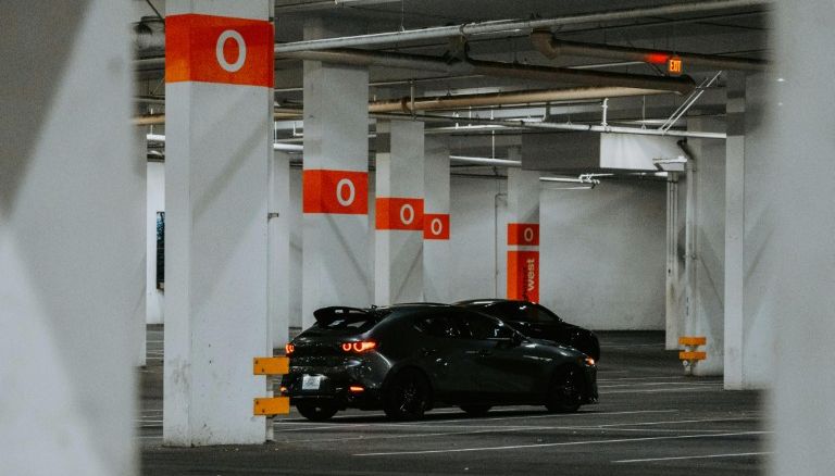 Město Zlín nabízí k pronájmu garáže a garážová stání