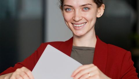 Hlasovací lístky pro komunální a senátní volby jsou v roznosu